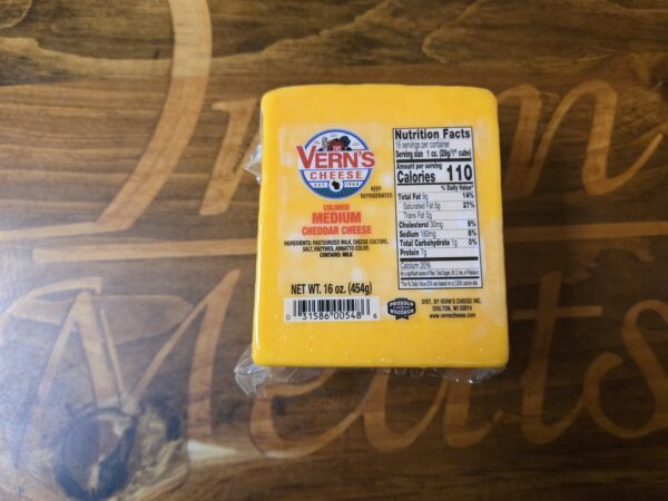 Vern's Medium Cheddar Cheese