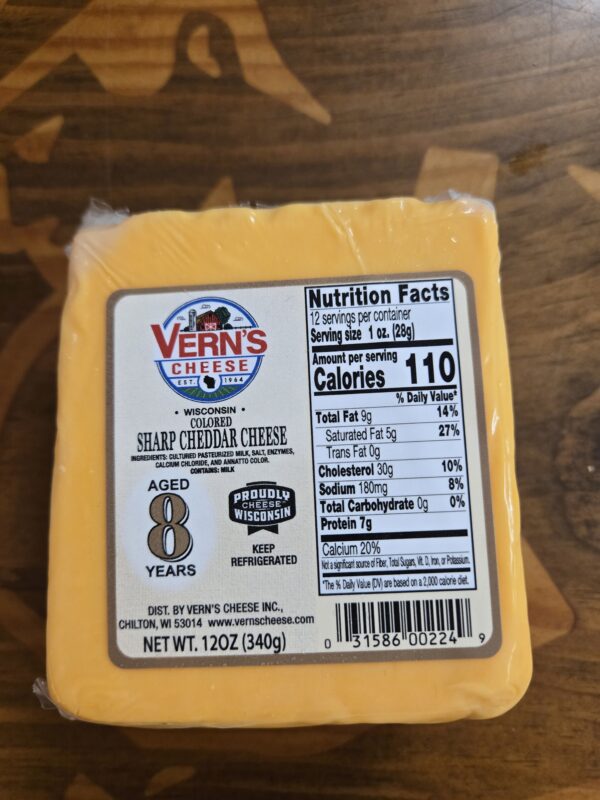 Vern's Super Sharp Cheddar Cheese 8 Year